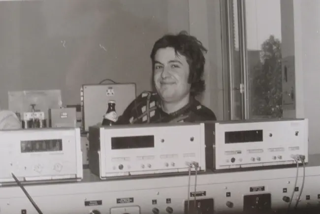 Studierender im Messlabor, 70er Jahre