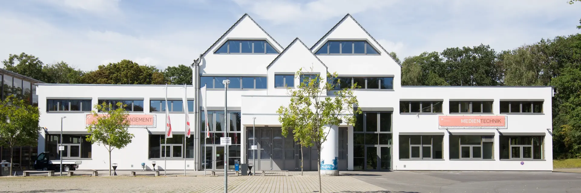 HSRM Gebäude B Hochschule RheinMain Ansicht Gebäude B – Campus Unter den Eichen