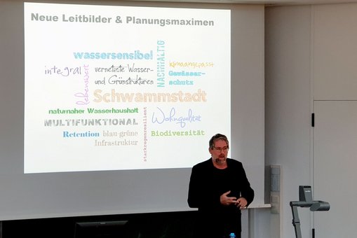 Prof. Dr.-Ing. Marc Illgen von der Hochschule Kaiserslautern.