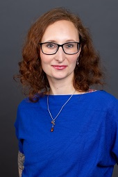 Dr. Julia Dickel